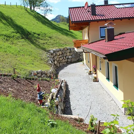 Holzlehenhof דירה *